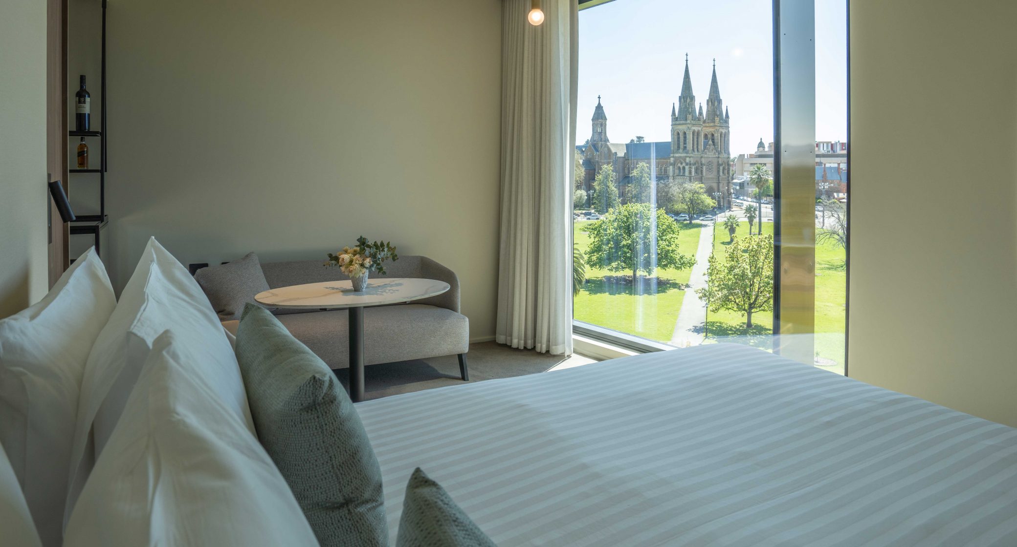 Cathedral Studio King